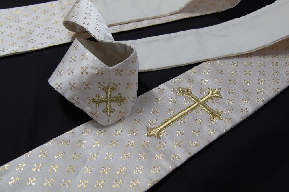 Small cross (crosslet) Chasuble and Stole