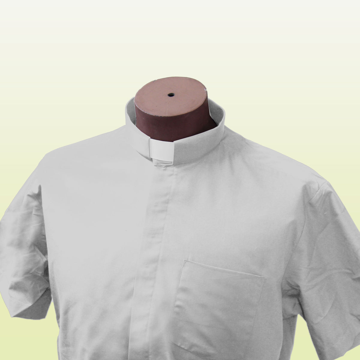 Clergy Shirts – Men’s Short-sleeve